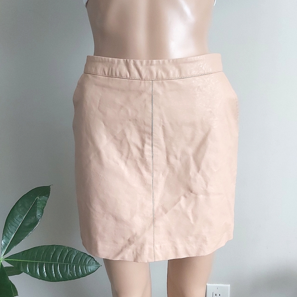 FOREVER 21 beige tan pleather faux leather mini skirt